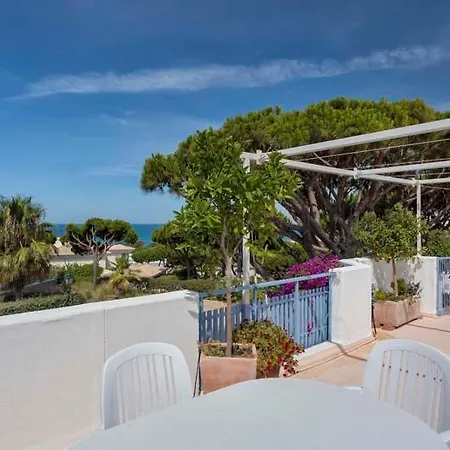 Sleeps 4 Air Con Wifi Vale do Lobo